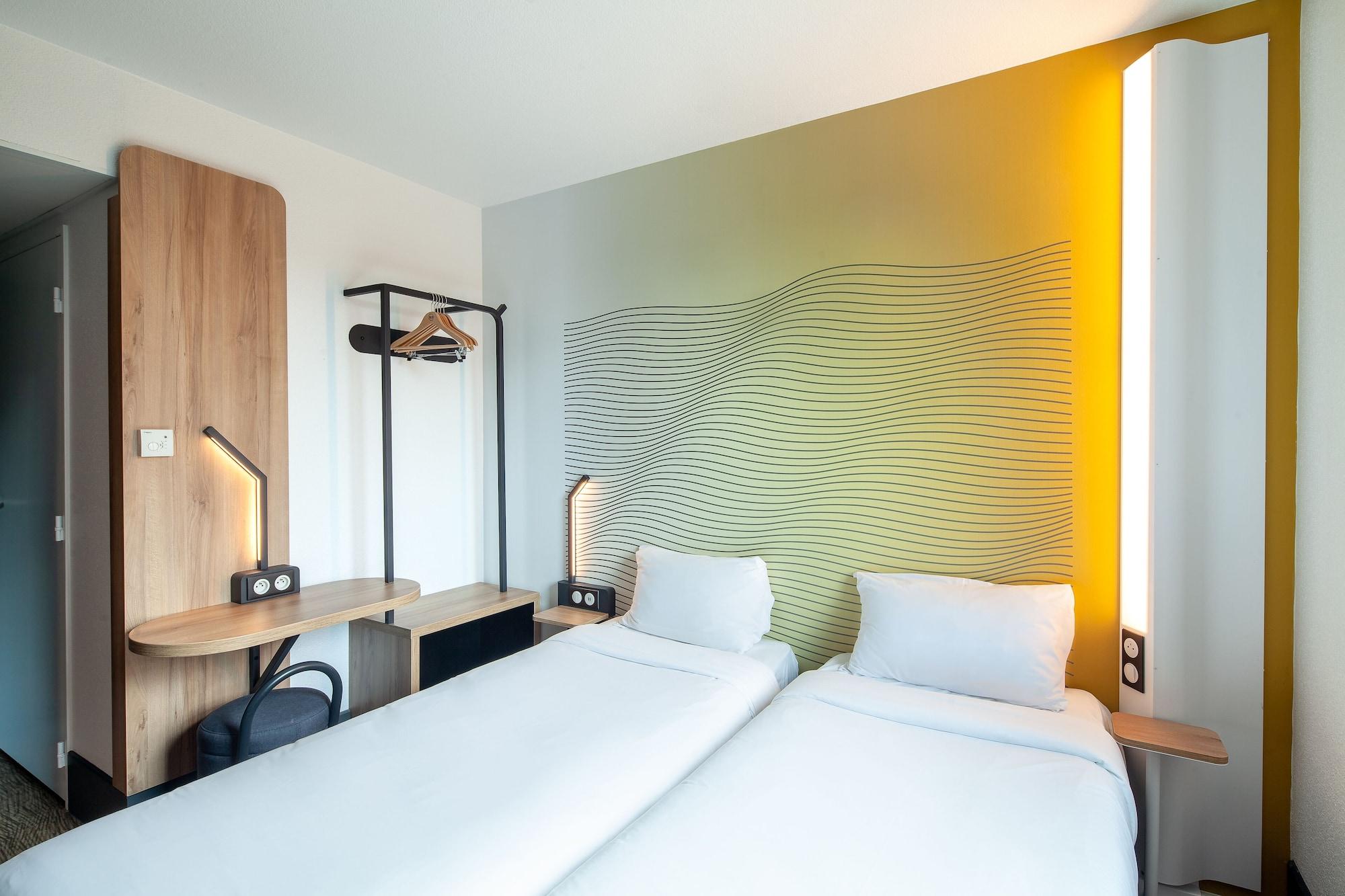 B&B Hotel Paris Porte Des Lilas Luaran gambar
