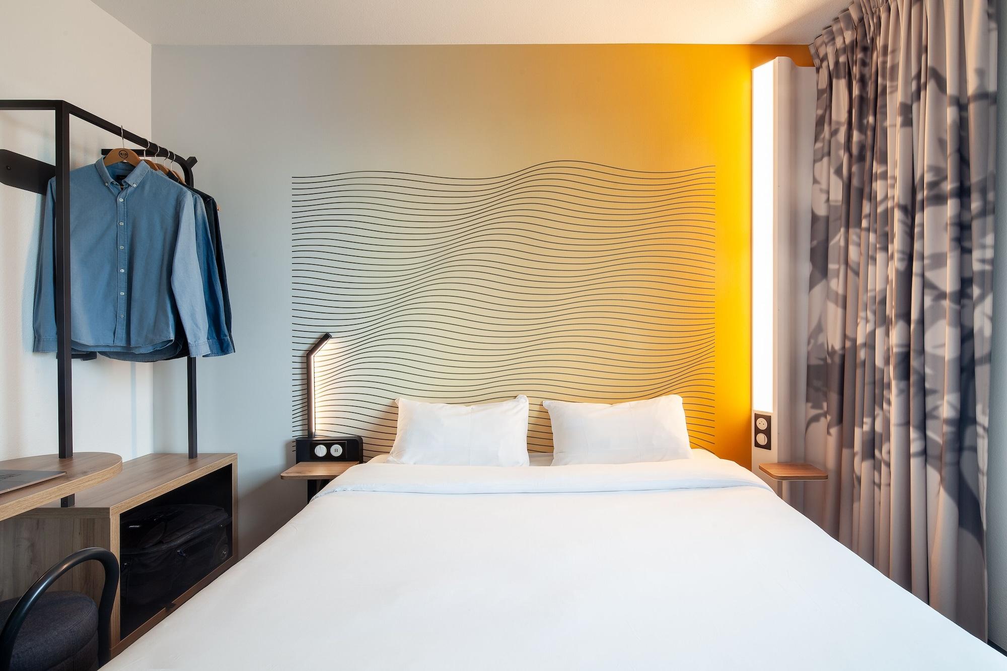 B&B Hotel Paris Porte Des Lilas Luaran gambar